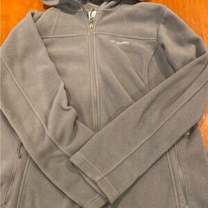 2 Columbia Women’s Gray and Black  Fleece Zip Up Jackets. Size L and XL.